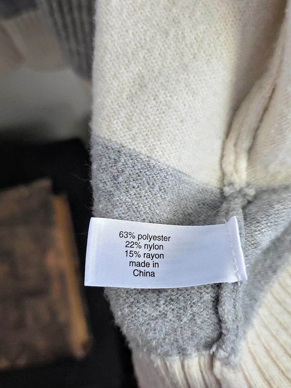 Lane Bryant Color Block Cardigan White & Gray Size 18/20 - Picture 3 of 7